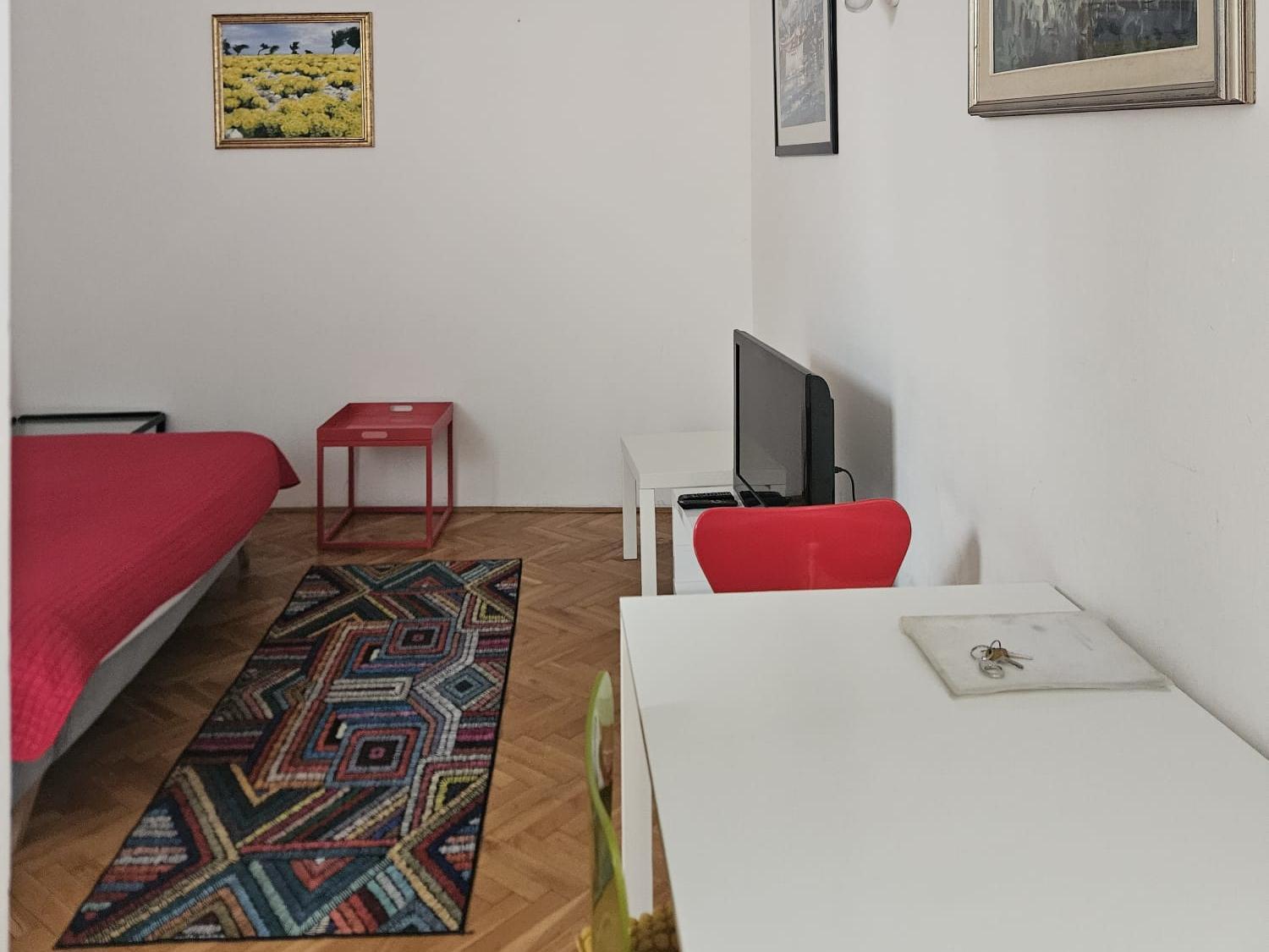 Apartments Lina - Center With Free Parking! Zagreb Room photo